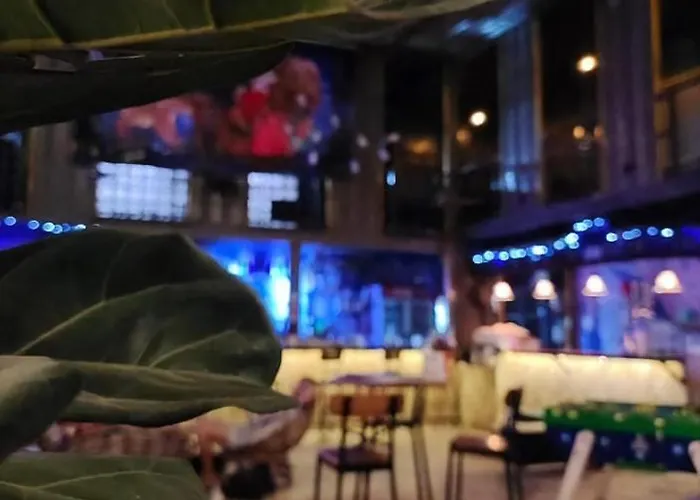 Hostel Revolution Siem Reap