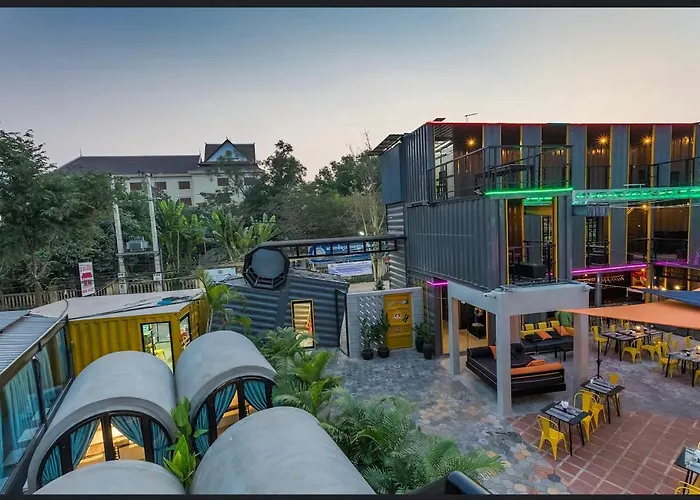 Revolution Hostel